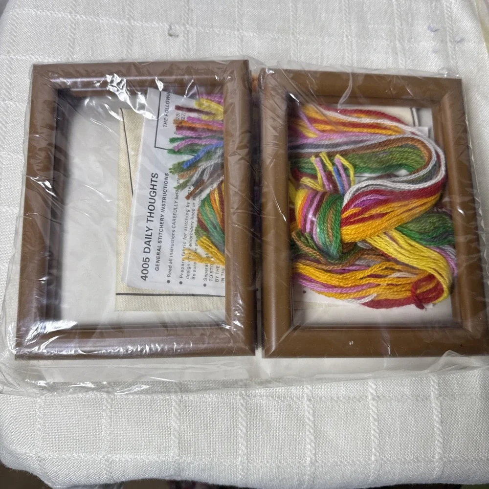 Creative Circle Lot 5 Needlecraft Kits 2161, 313, 1628, 330 &‎ 4005 Vintage